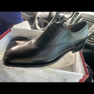 Salvatore Ferragamo, size: 9